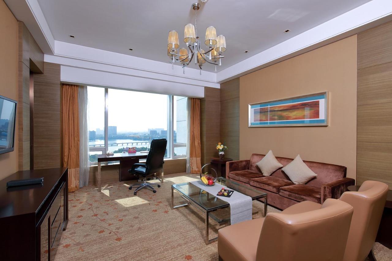 فندق Crowne Plaza Nanjing Jiangning By Ihg المظهر الخارجي الصورة